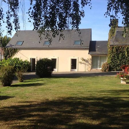 Hotel Le Petit Pont Moncé-en-Belin Zewnętrze zdjęcie