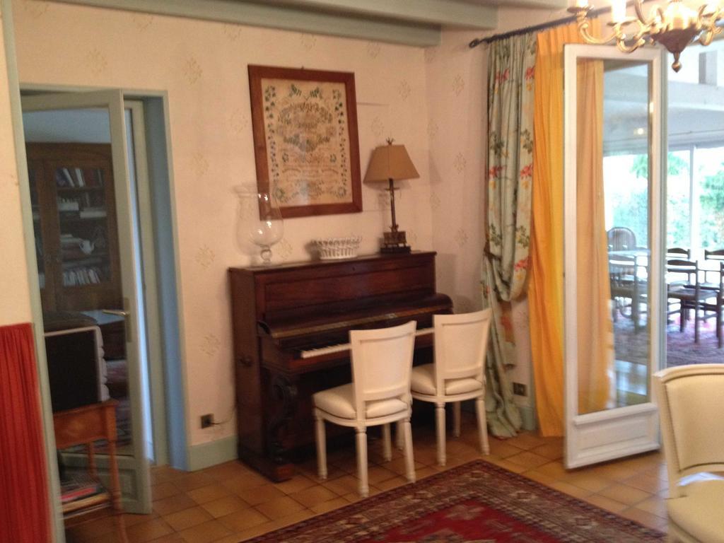 Hotel Le Petit Pont Moncé-en-Belin Zewnętrze zdjęcie